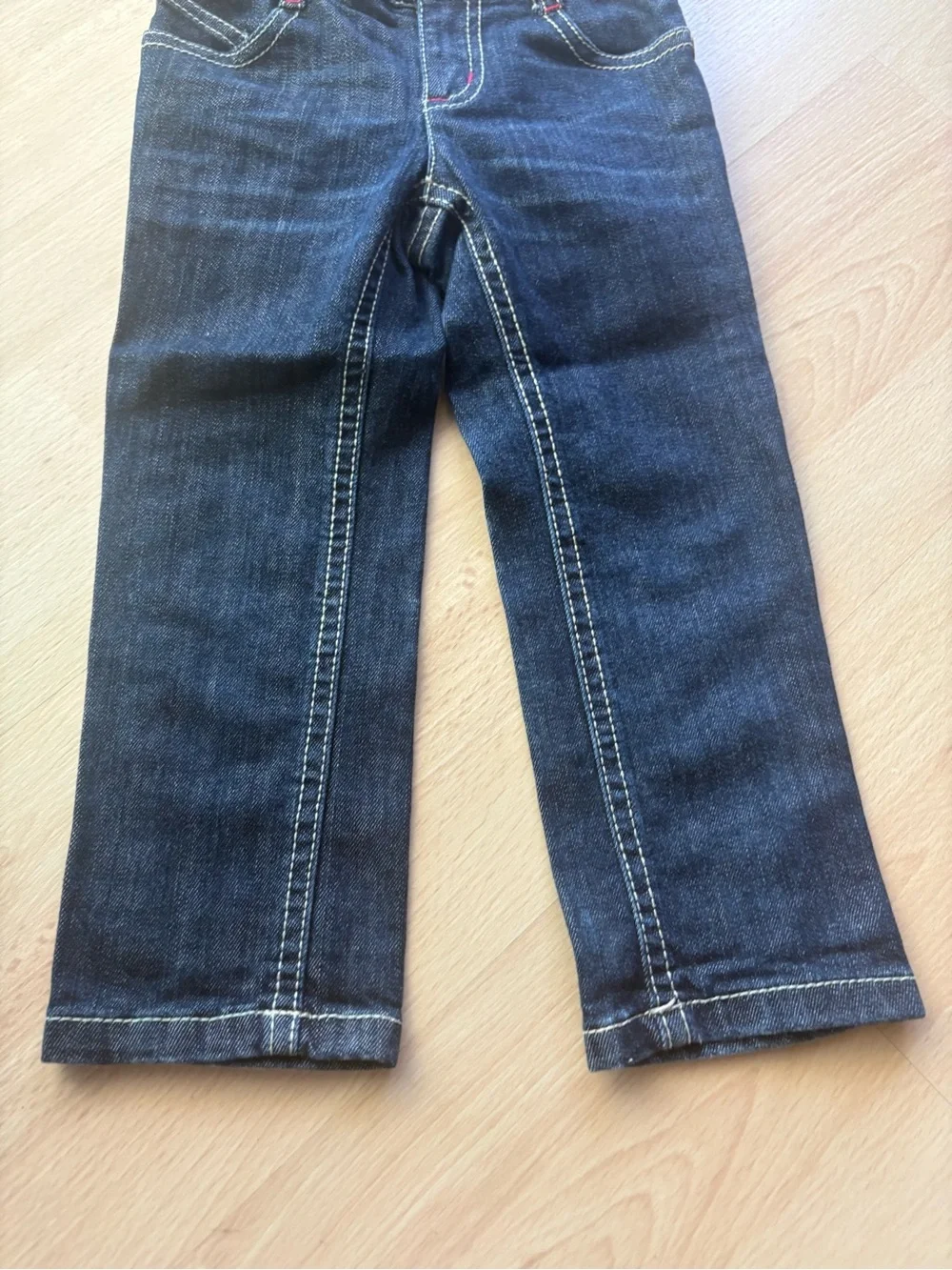 Gymboree girl 3T dark stretch denim jeans strawberry accent contrast stitching